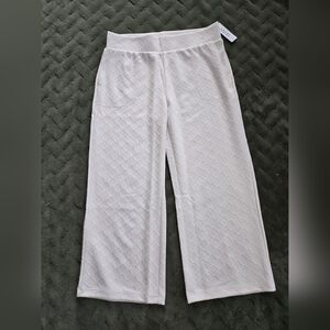 Tribal Sport Textured Cream Apparel Size L